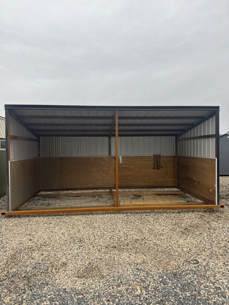 10x18 METAL LIVESTOCK SHELTER