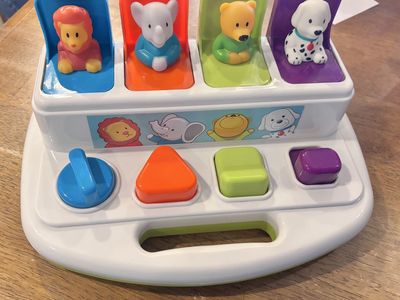 Pop-Up Animal Toy