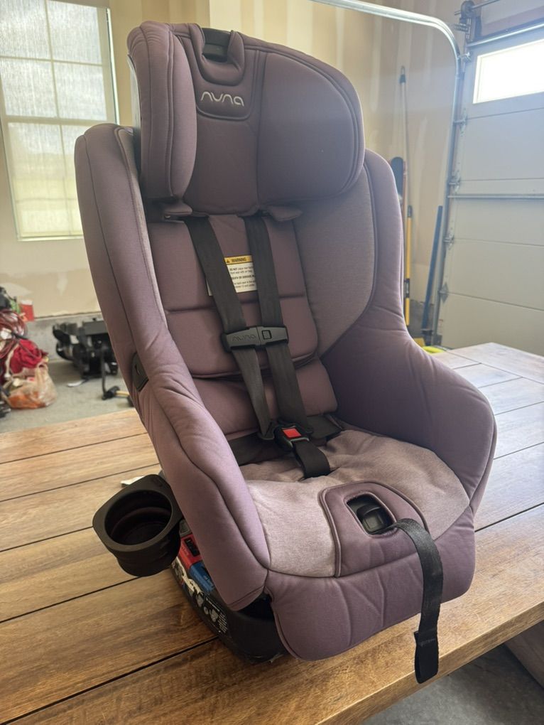 Nuna Rava Car Seat
