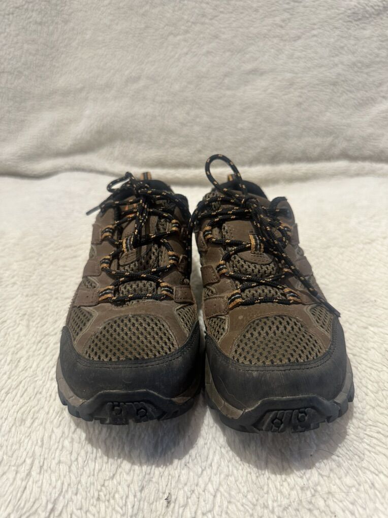 Merrell Youth Size 2 Moab 2 Brown Hiking Shoes