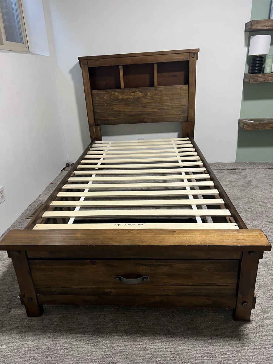Twin bed with mattress