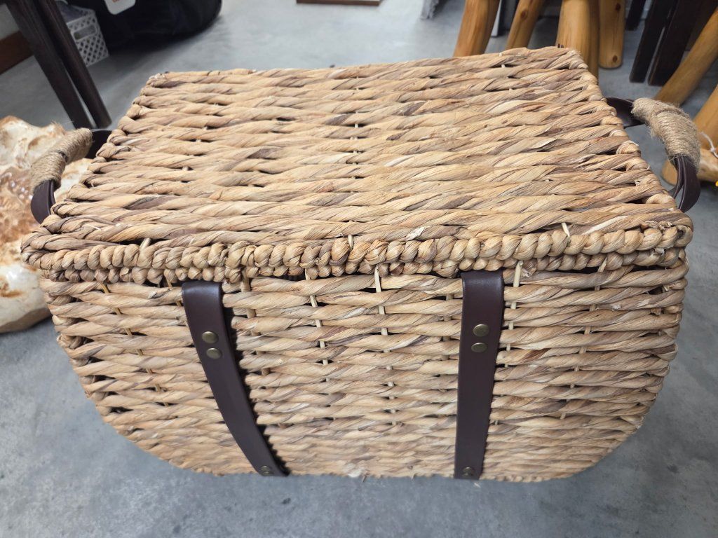 Woven Seagrass Storage Basket with Lid and Handles - Large Bohemian Decor Storage Bin