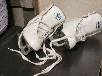 skates Jackson 12J