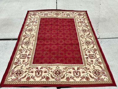 Maroon Oriental Area Rug 5' x 7'2"