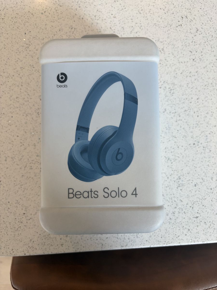 Beats Solo 4 Headphones - Brand New