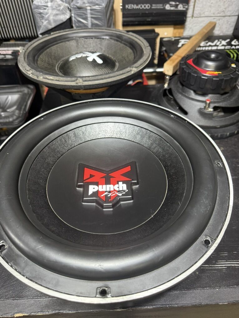 Rockford Fosgate 12 HX2 DVC