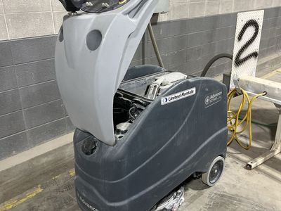 SCRUBBER STAND UP ELECTRIC