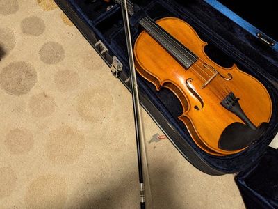15" Viola with Hard Case and Bow