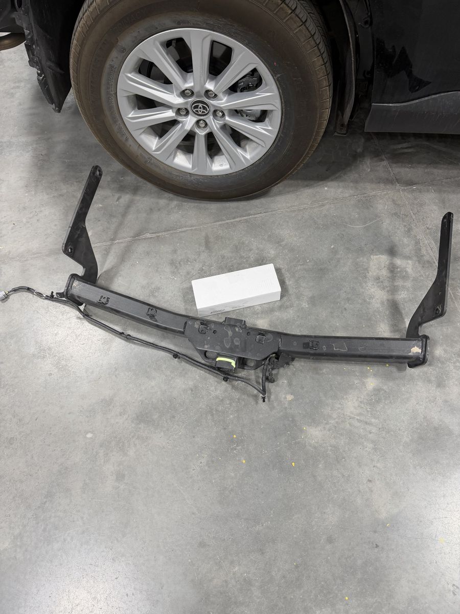 2026 Toyota highlander hitch