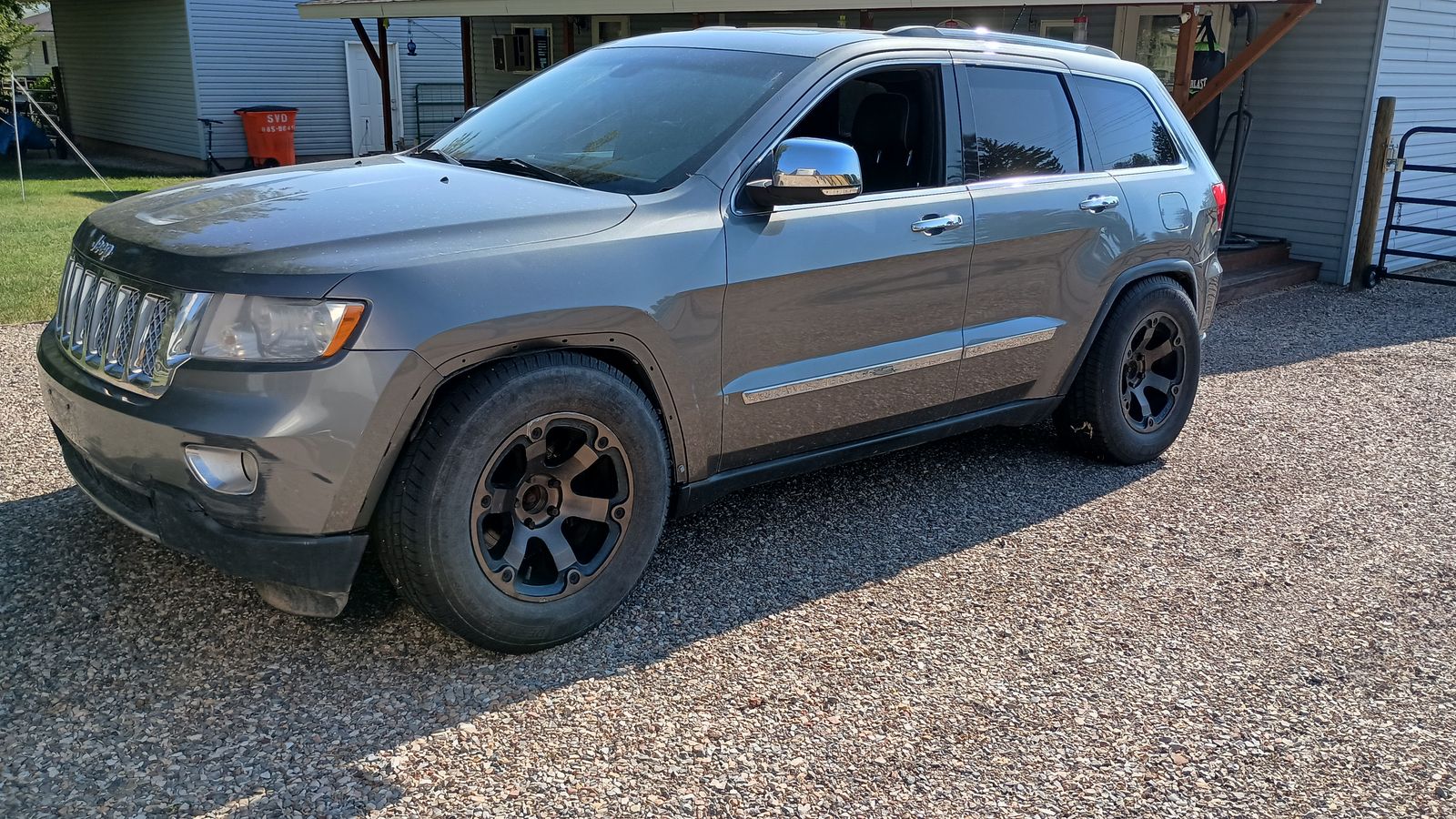 2011 Jeep Grand Cherokee Overland 5.7 Hemi