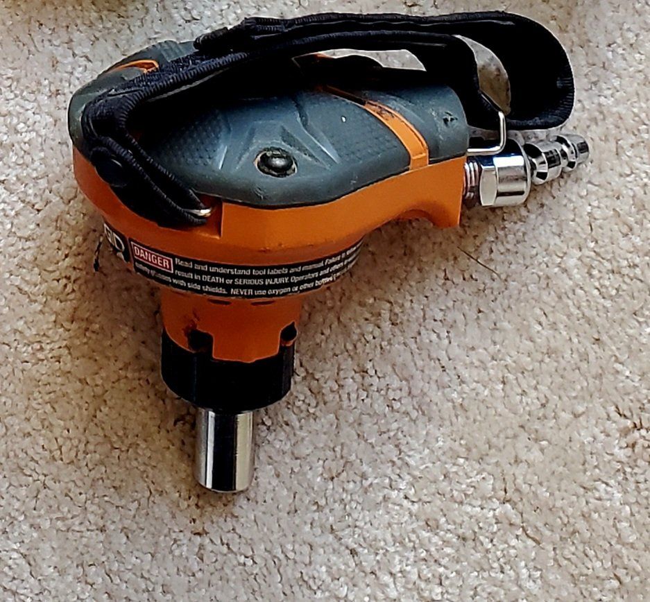 Ridgid R50100 1-inch Palm Air Nailer Pneumatic Tool with Strap, Used