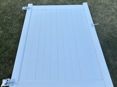 White vinyl gate