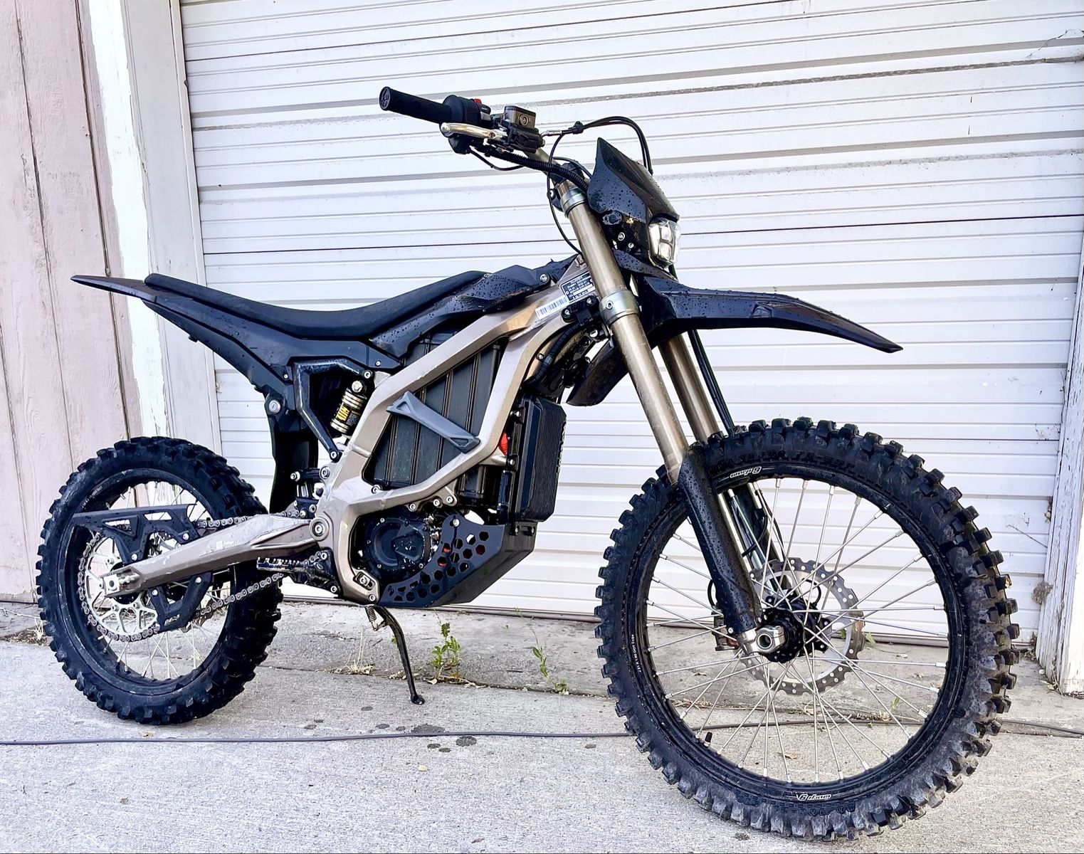 2025 surron ultra bee 21kw 21” wheel