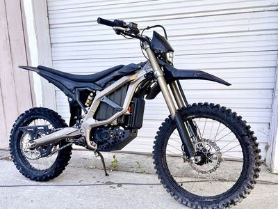 2025 surron ultra bee 21kw 21” wheel