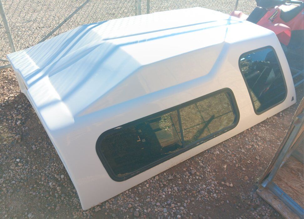 Leer High Rise Truck Shell Long Bed Cap