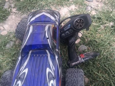 Traxxas stampede