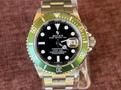 2008 Rolex Submariner “Kermit” Ref. 16610LV - Full Set