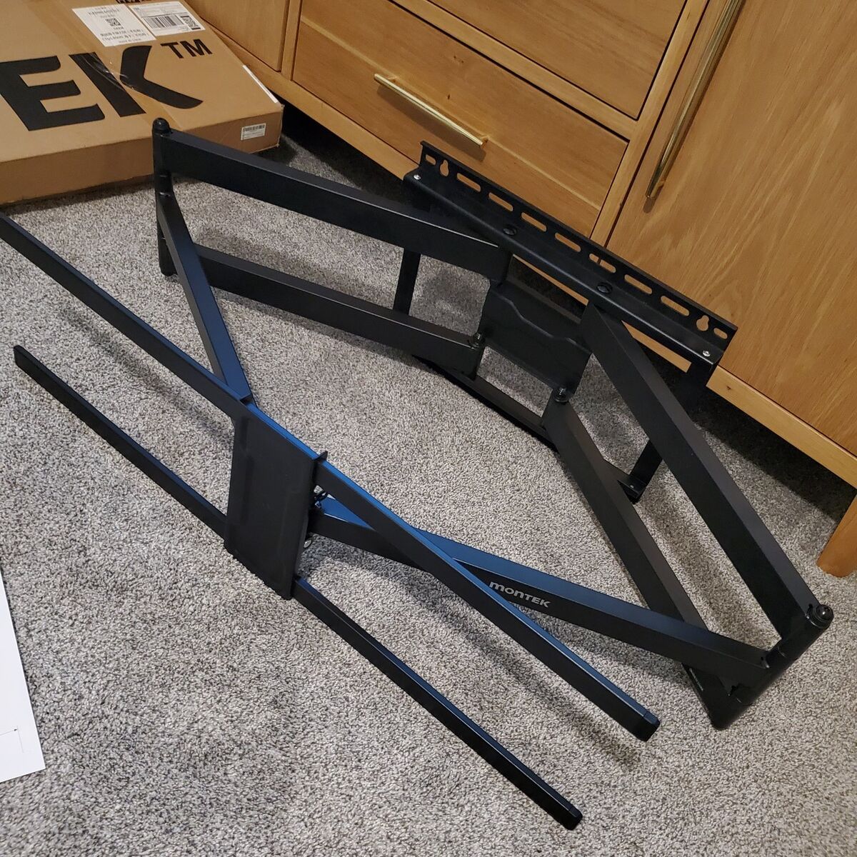 TV Wall Mount *New in box*