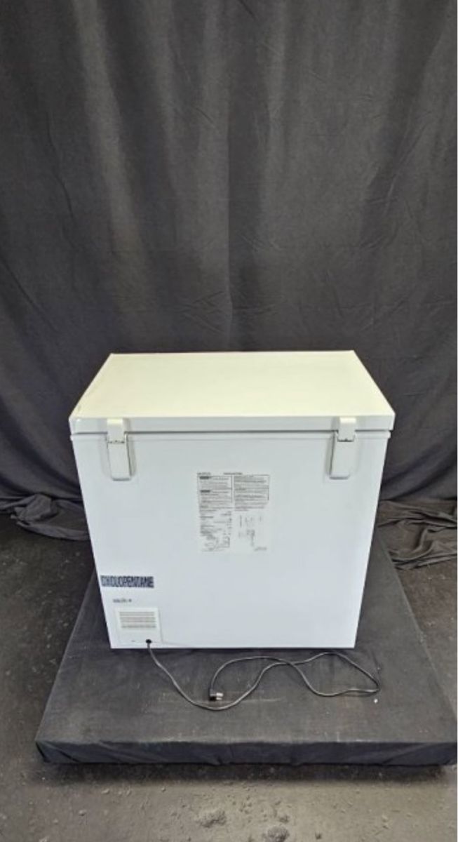 Main image 4