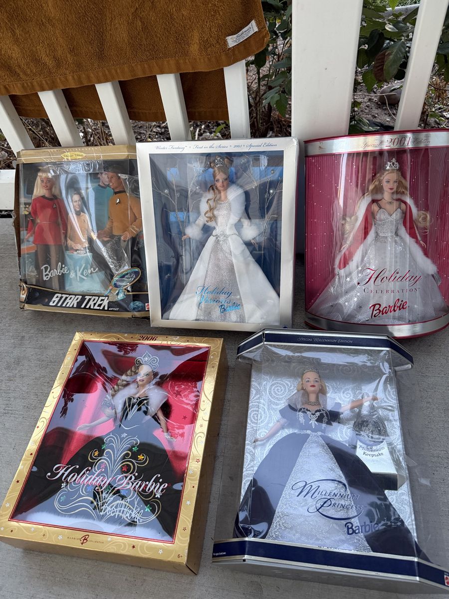 Lot of 5 Collector Barbie Dolls including Star Trek Giftset and Holiday Editions