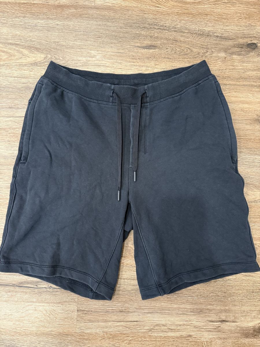 Black Lululemon shorts size medium