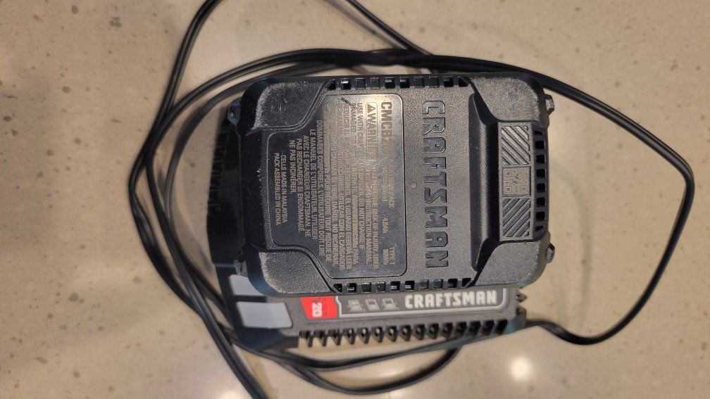 Craftsman V20 Lithium Ion Battery 4.0Ah with V20 Fast Charger - Black/Red