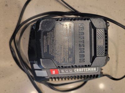 Craftsman V20 Lithium Ion Battery 4.0Ah with V20 Fast Charger - Black/Red