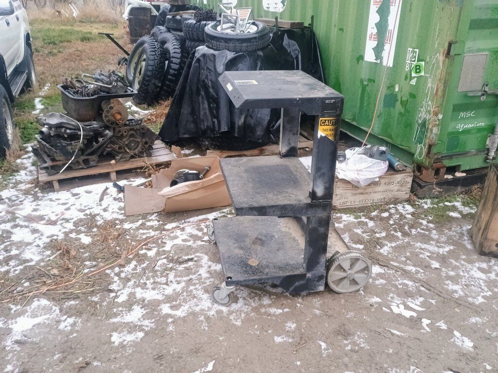 heavy duty 3 shelf welding / torch cart