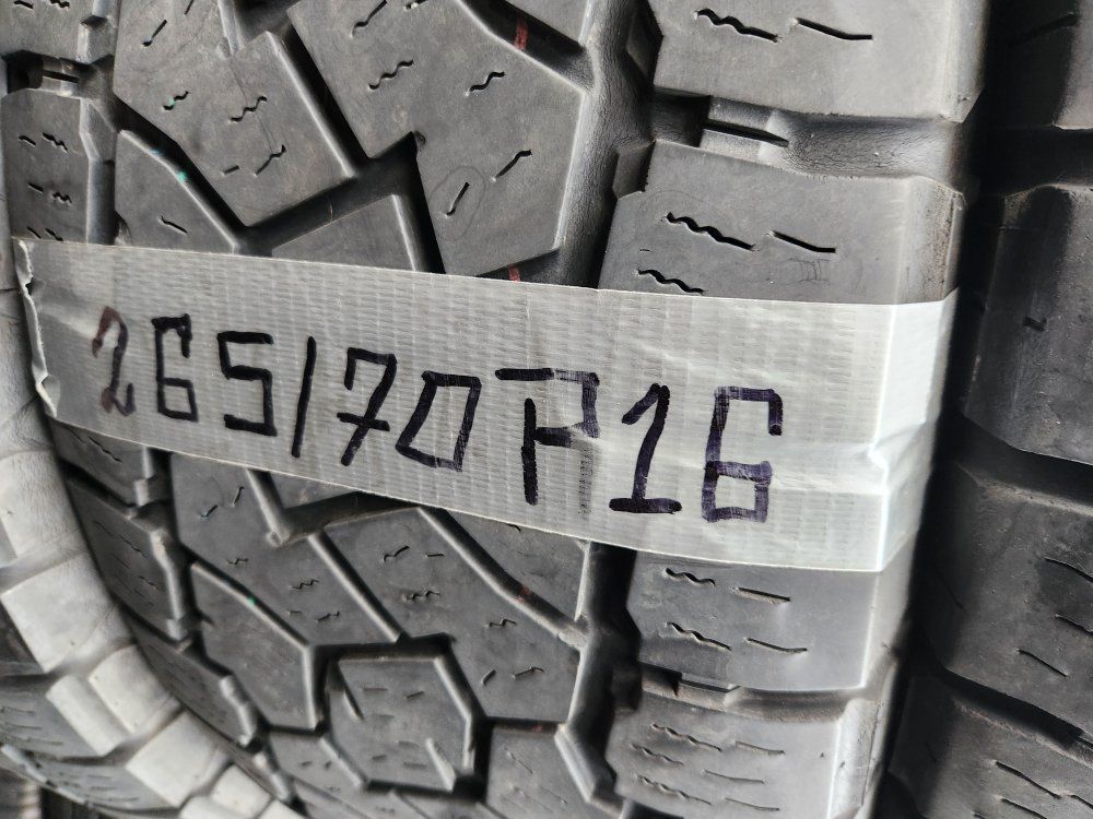 265/70r16 toyo open country at