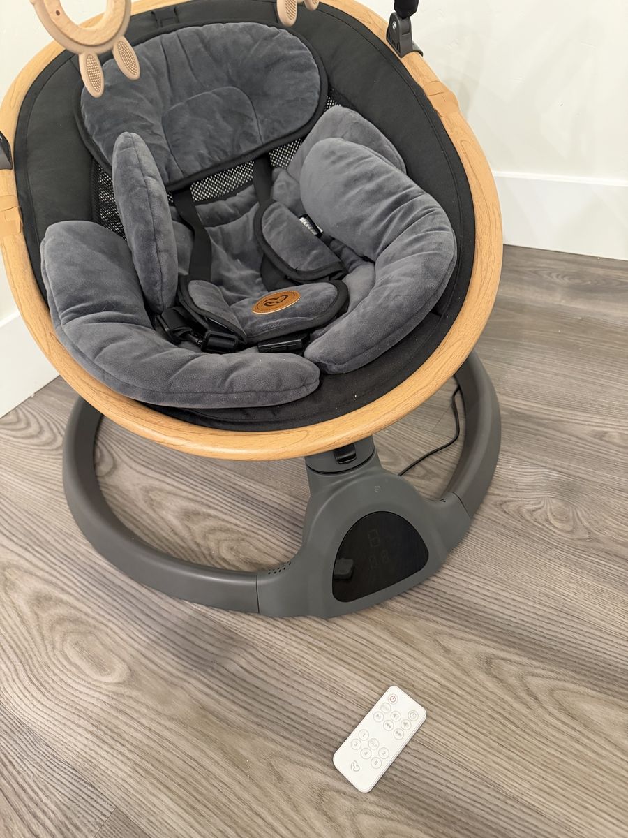 Electric Baby Swing with Remote and Wooden Accent Frame