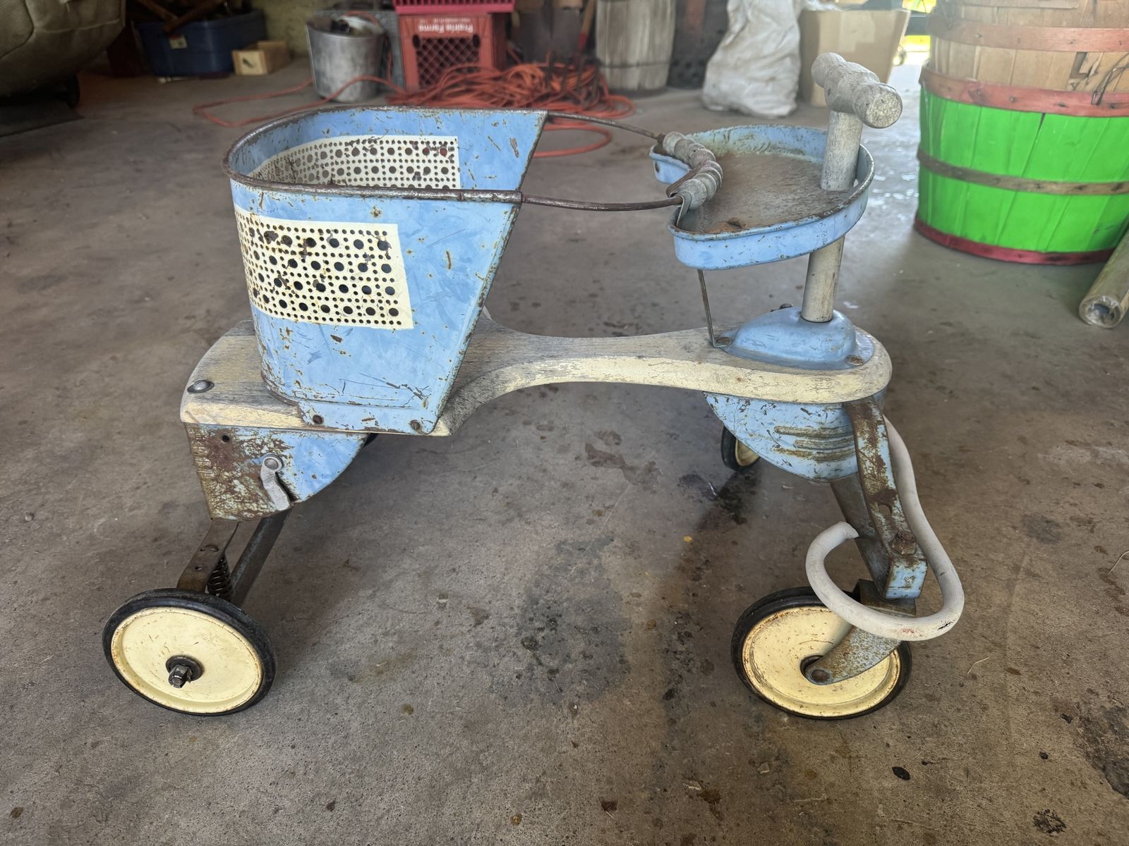 Vintage Taylor Tot baby stroller/walker