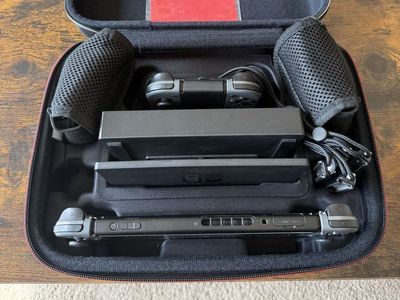 Nintendo Switch 1 Bundle