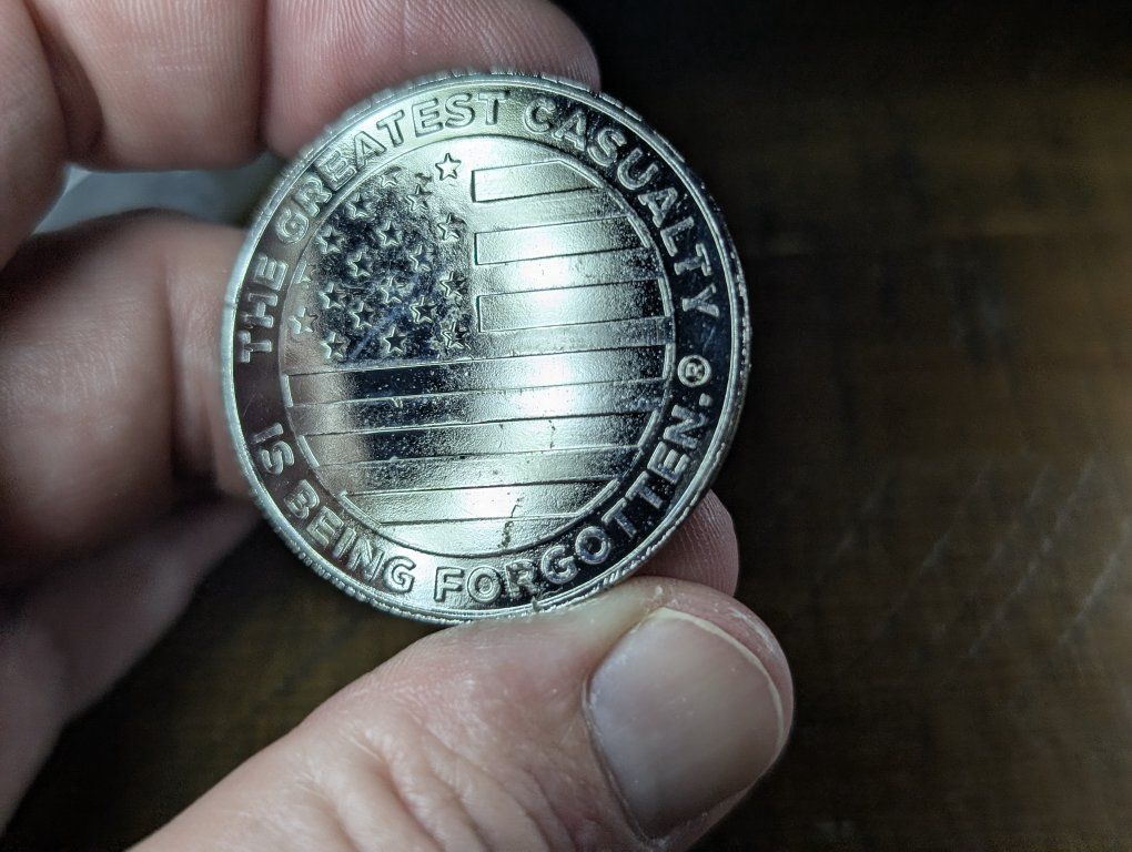 Main image 4