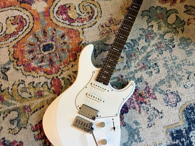 Yamaha Pacifica Standard Plus Stainless steel frets