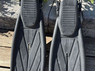 Apollo Bio-Fin Pro Split Swim Fins Size Medium Black