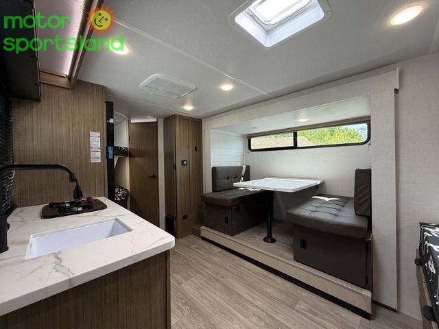 Main image 11