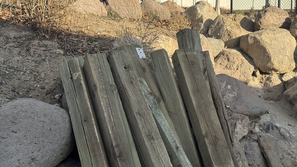 6' Foot Railroad Ties for Fencing Or Retaining