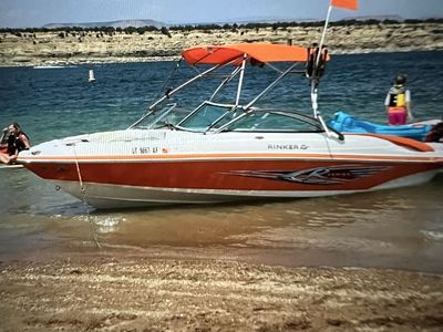 2008 Rinker Captiva R Series