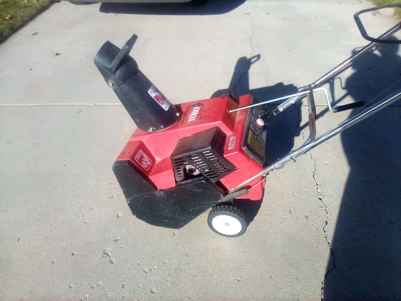 20 inch TORO starts and runs great .