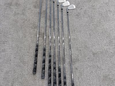 Miura TC-201 Irons with Accra iseries red 130i shafts and brand new Iomic grips