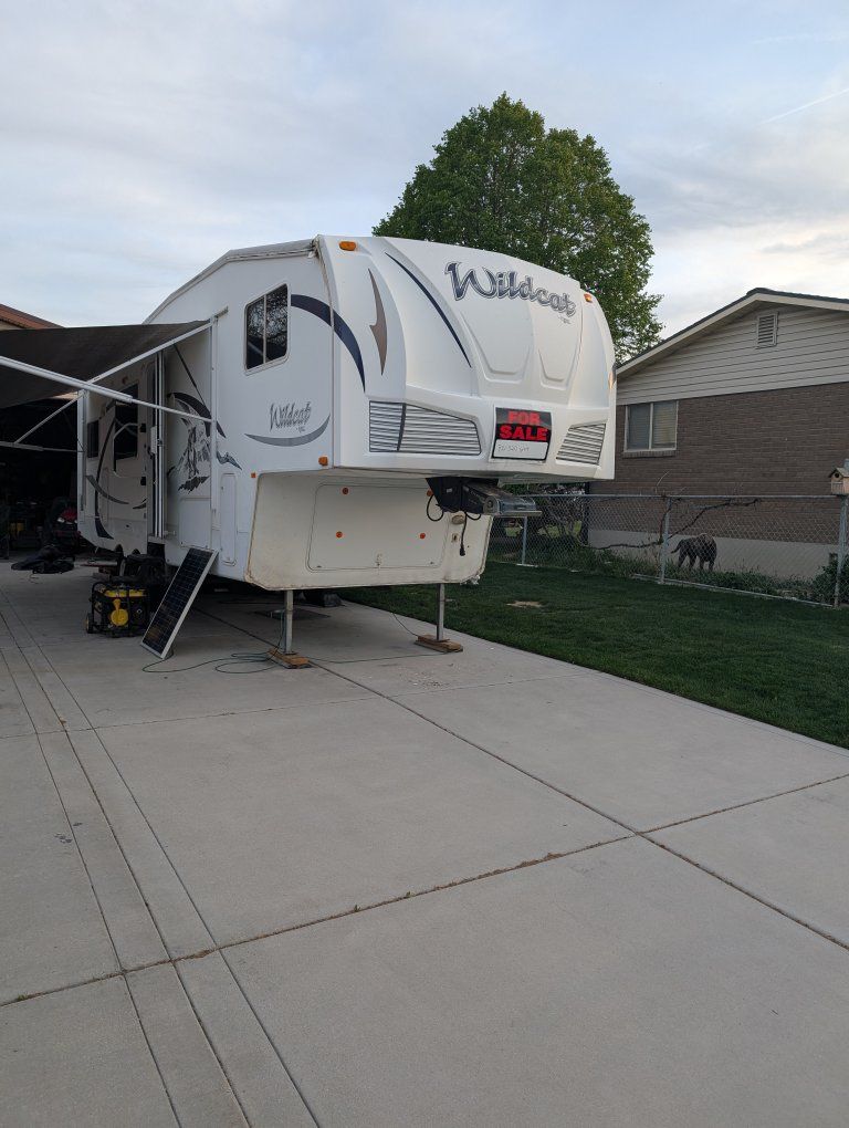 2009 Forest River Wildcat 28RK