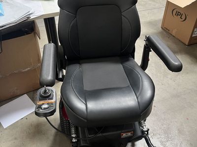 MERTIS VISION SPORT P326A Jazzy Chair