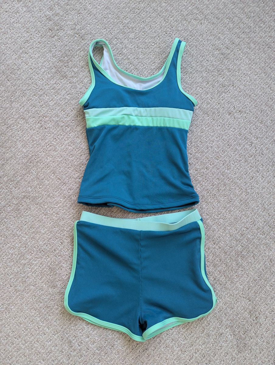 Girls Ribbed Green/Blue Color-Block Tankini Swimsuit with Boyshort, size 9-10 year