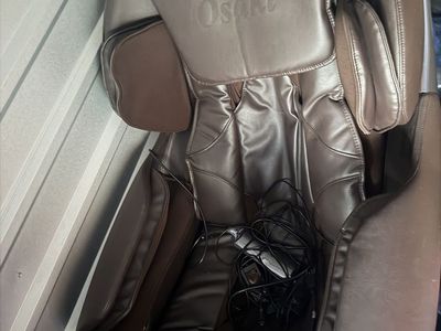Osaki Brown Faux Leather Full Body Massage Chair with 2 Set of Sofa 1 is Electric