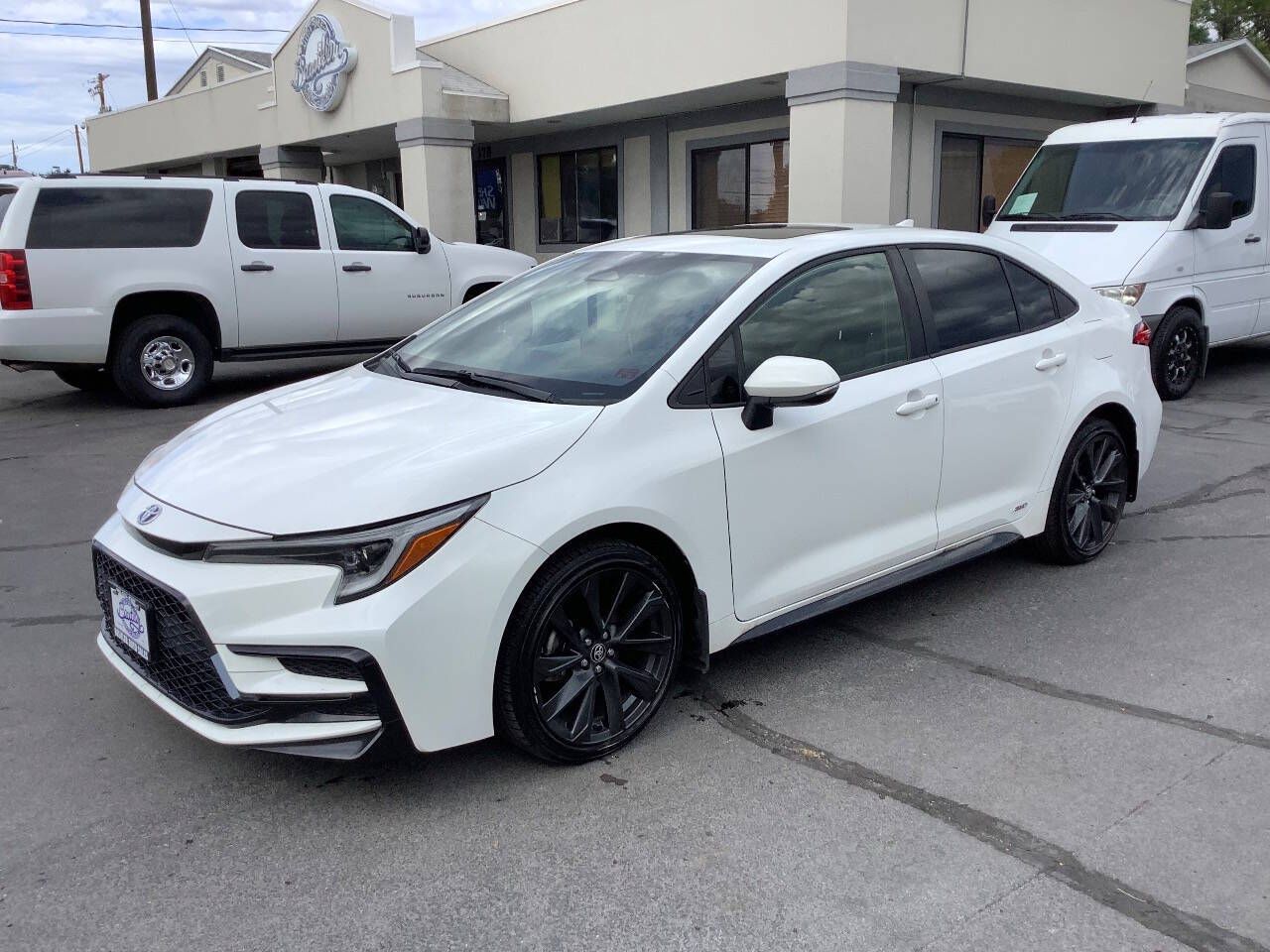 2025 Toyota Corolla Hybrid SE