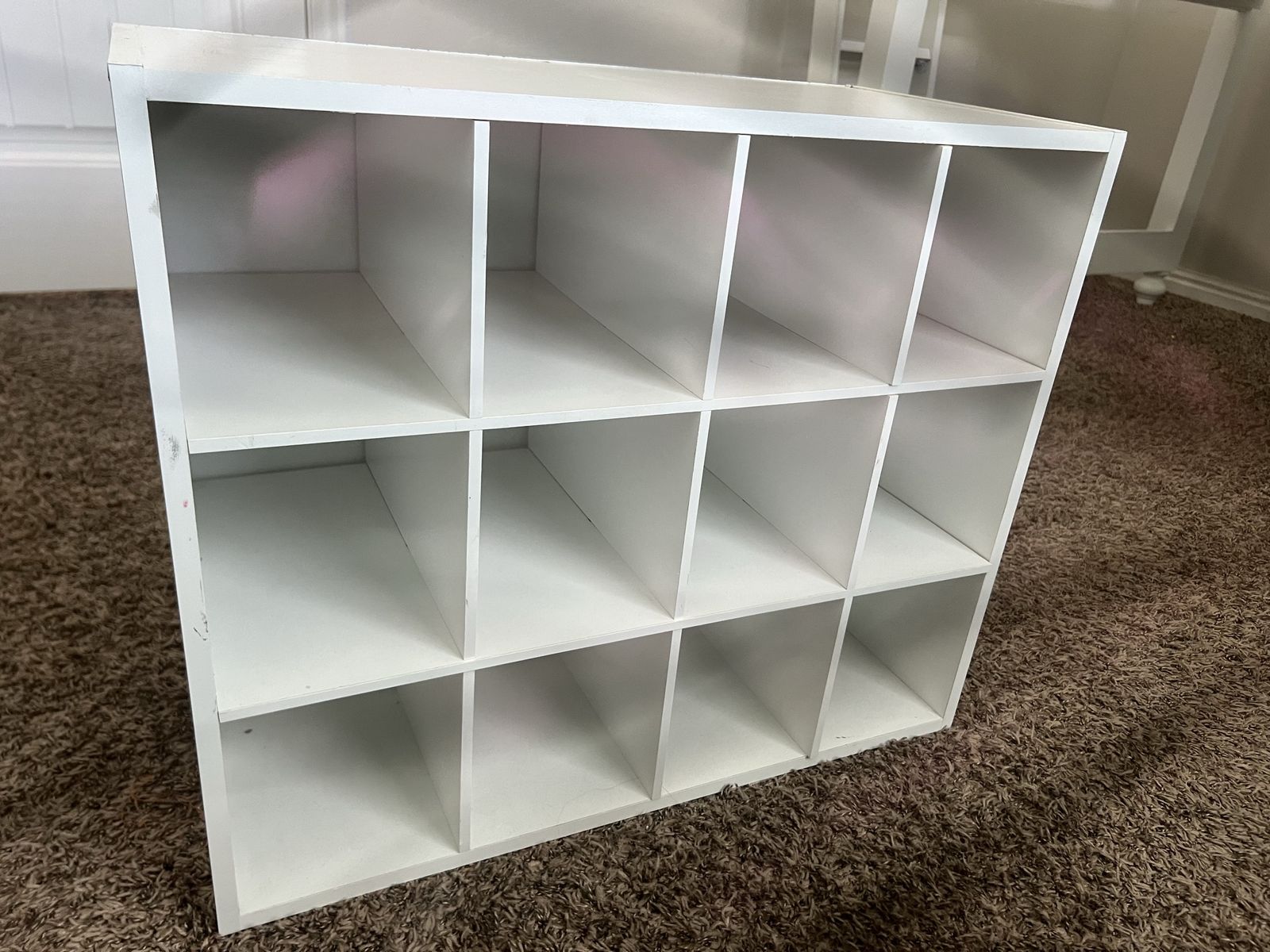 Shoe cubby