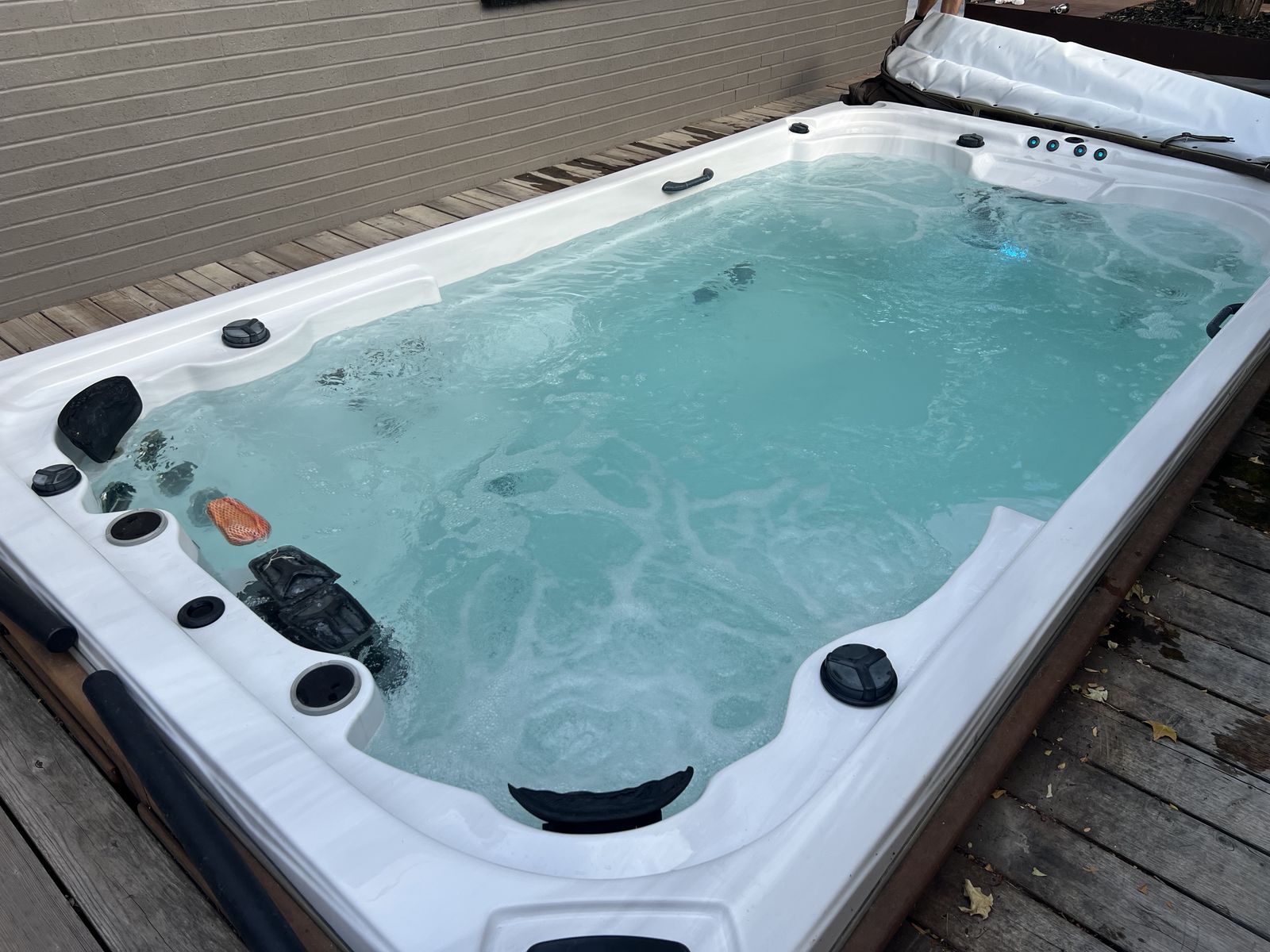 2021 Arctic Spas "Arctic Ocean" swim spa / all-weather pool, Legend Select package