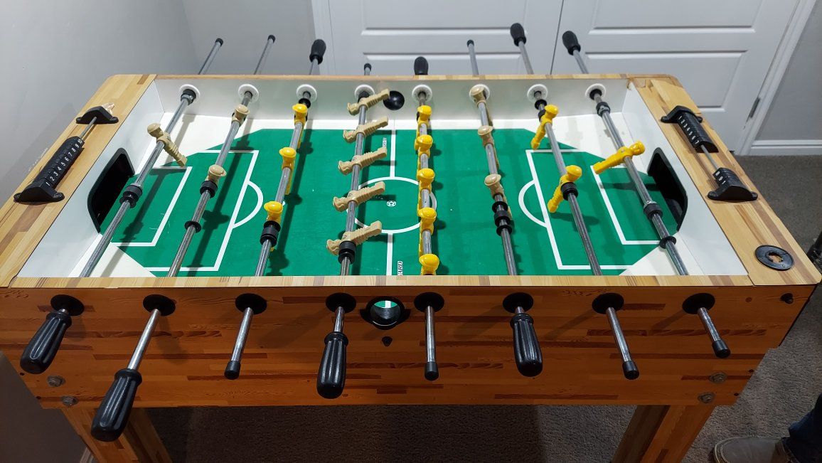 Foosball Table w/ Balls