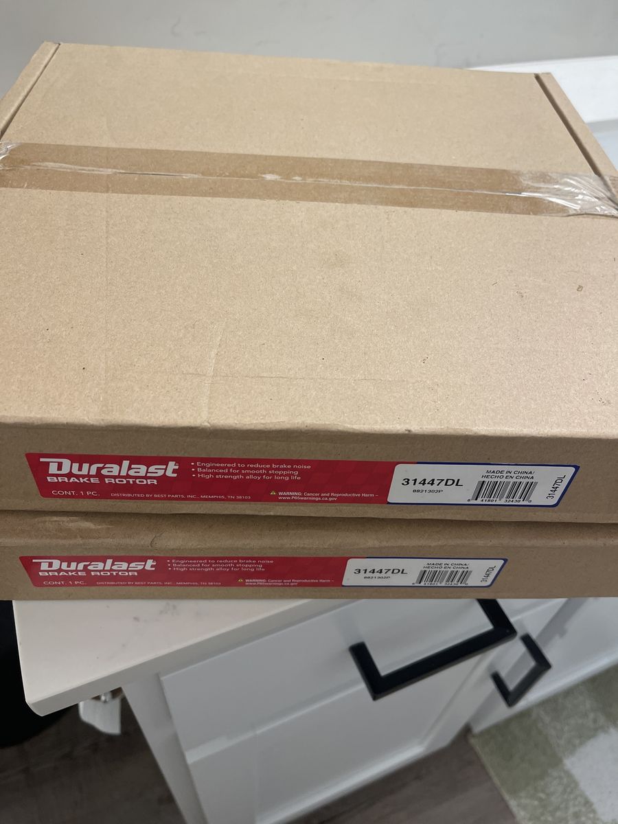 Duralast brake rotor x2 - for front wheels on some Hyundai, Kia cars. Part 31447DL
