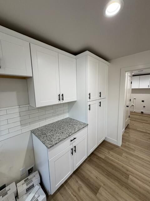Main image 14